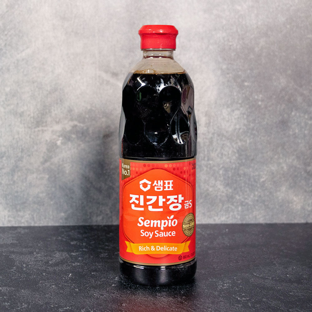 Sempio Soy Sauce Rich & Delicate Jin Gold S 860ml