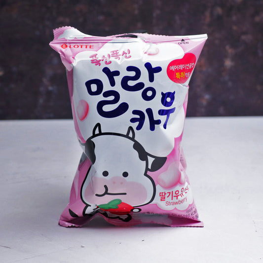 Lotte Soft Malang Cow Strawberry Candy 79g