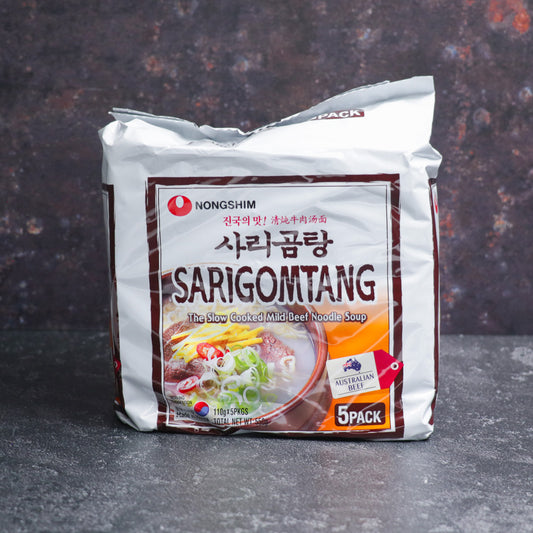 Nongshim Sarigomtang Slow Cooked Mild Beef Noodle Soup 5 Pack 550g