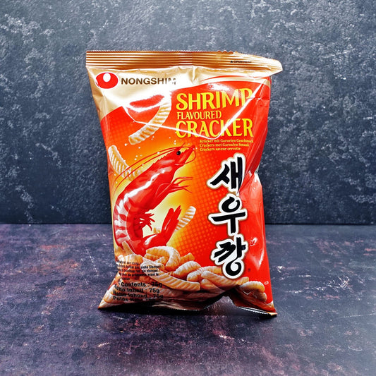 Red bag of Nongshim Shrimp Flavoured Cracker snacks, 75g