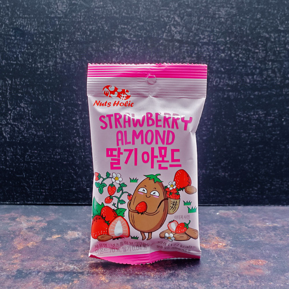 (Nuts Holic) Strawberry Almond 30g - Che Gourmet