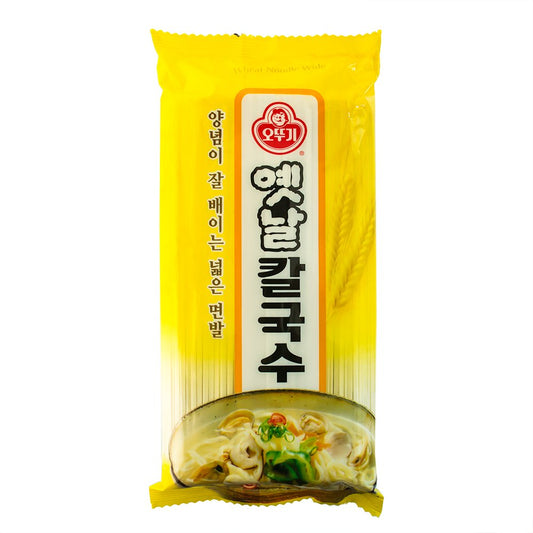 Ottogi Kalguksu Wide Wheat Noodles 900g - Che Gourmet